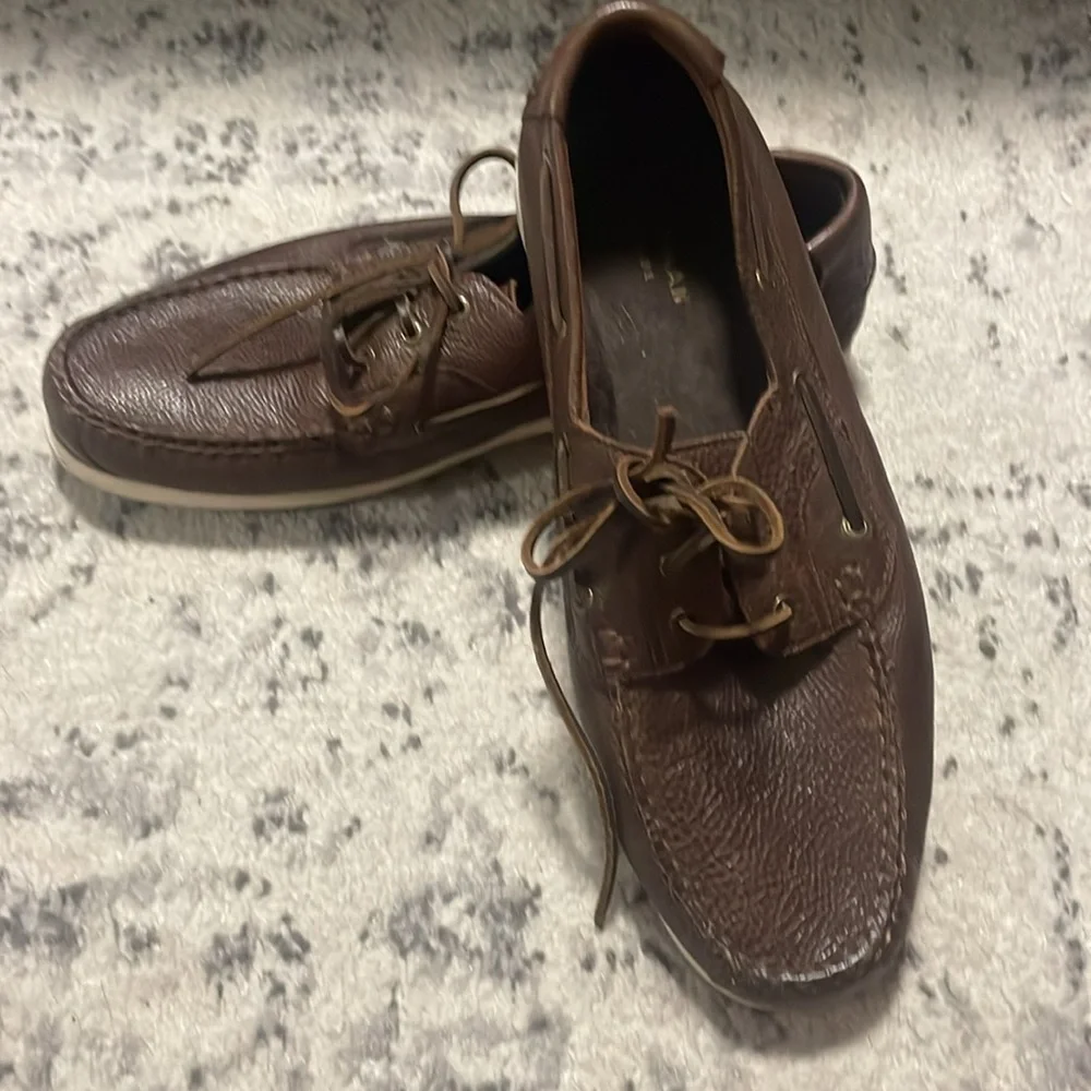 Cole Haan Harpswell brown leather boat shoes size 10.5 C28865 ·